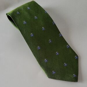 Brooks Brothers Mens 346 Green Silk Stain Resistant Tie Blue Sheep Preppy